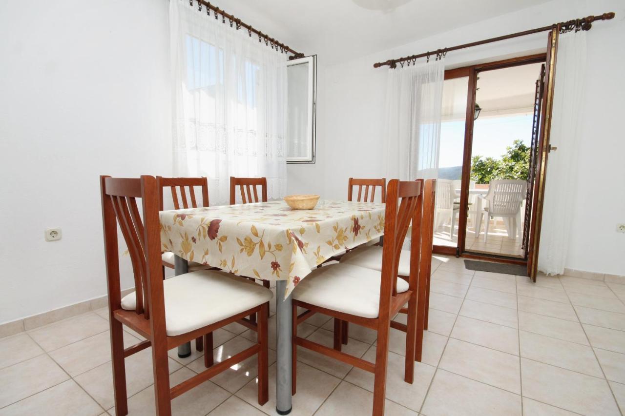 Family Friendly Seaside Apartments Vlasici, Pag - 4319 Екстер'єр фото